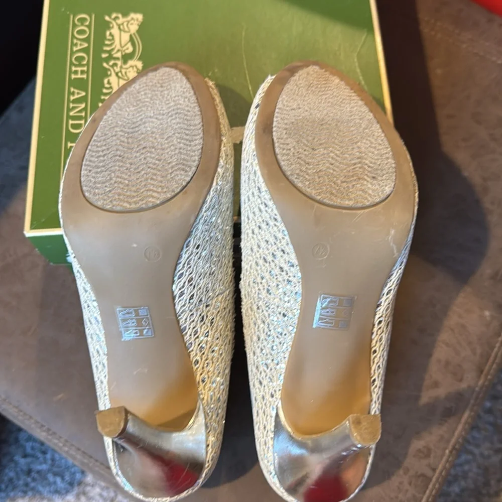 Coach and Four Sparkle Heels - Picture 7 of 7